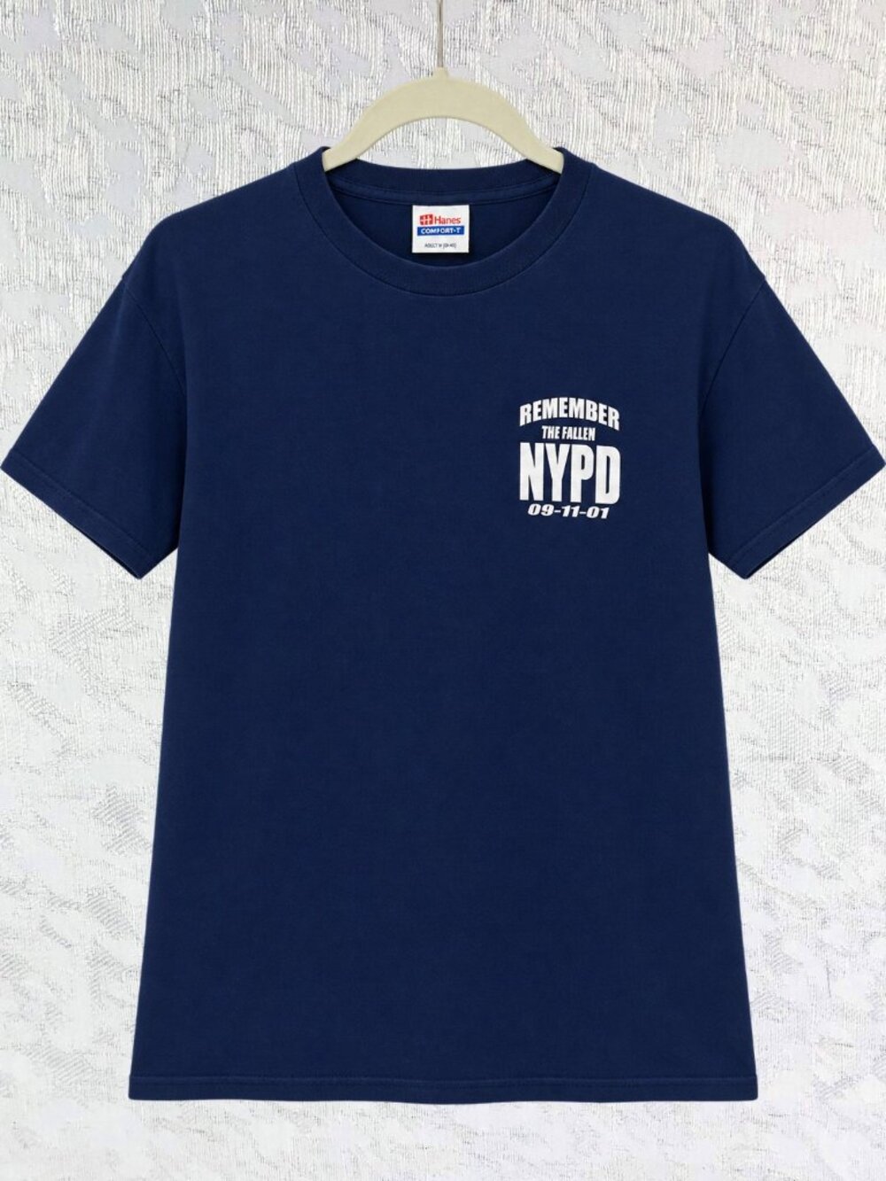 Hanes Comfort-T “Remember the Fallen NYPD 09-11-01” Graphic Tee Adult M (38-40)